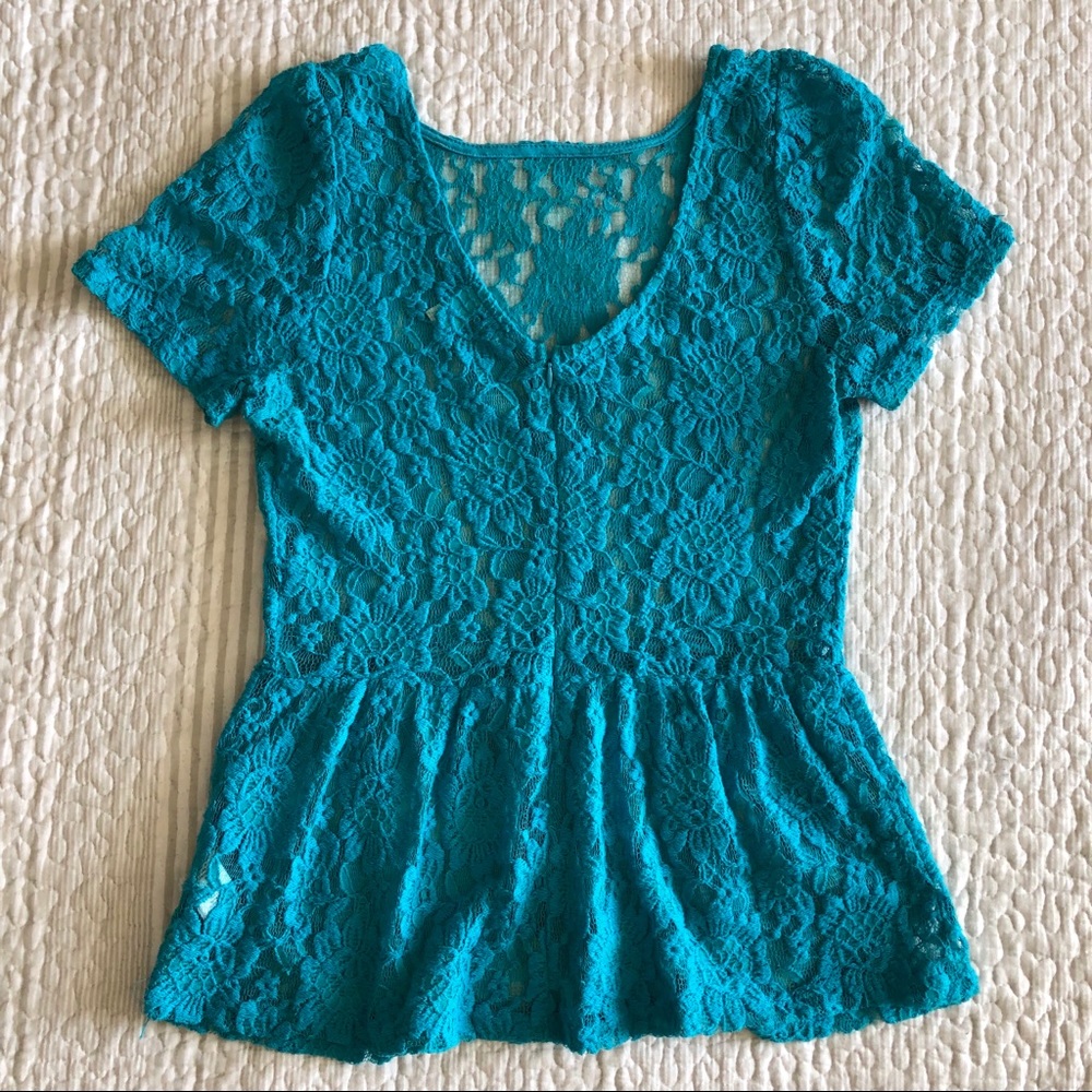 Forever21 Turquoise Lace Peplum Short Sleeved Top - Picture 4 of 5